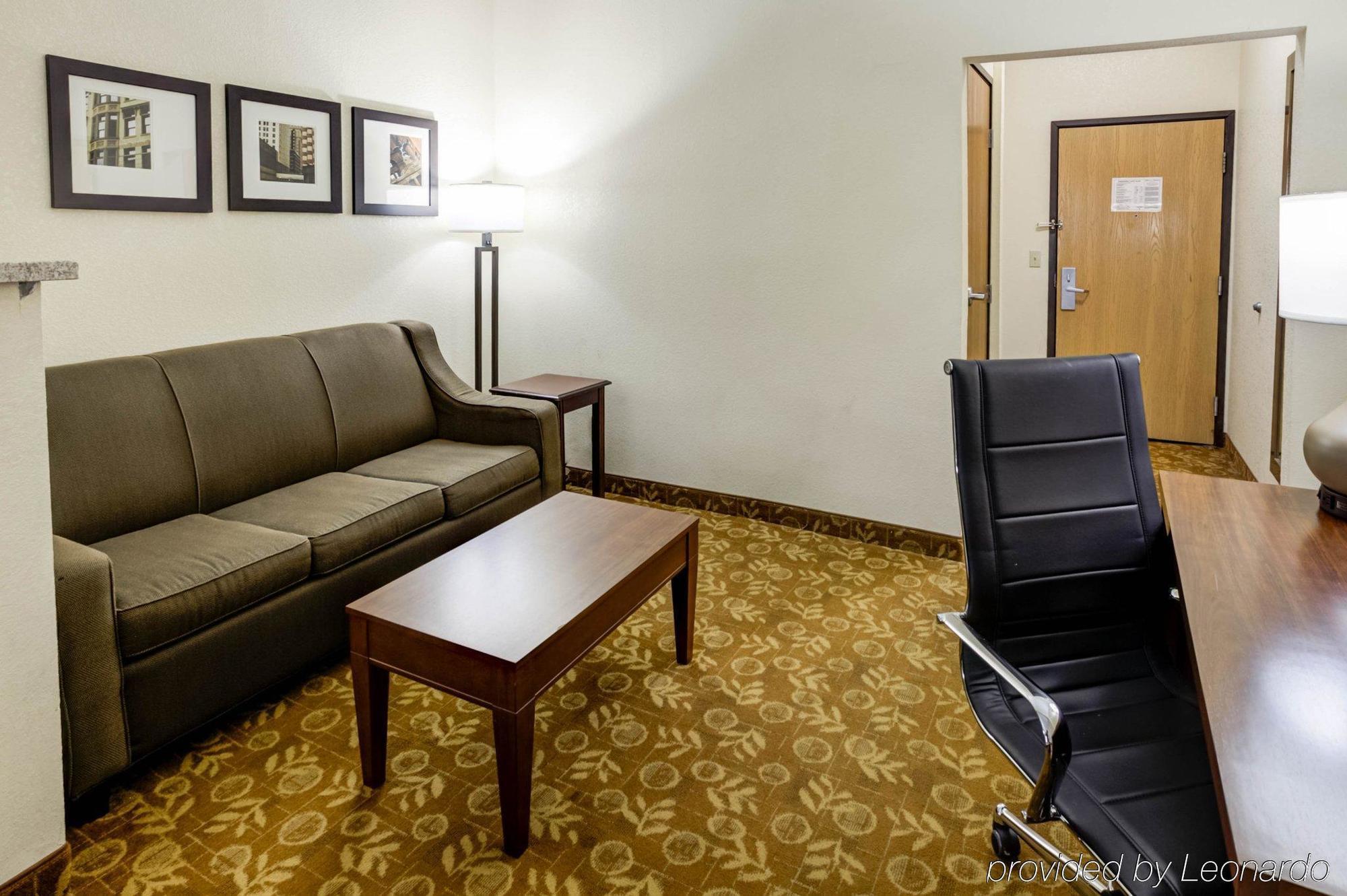 Comfort Suites Kansas City-Liberty Dış mekan fotoğraf