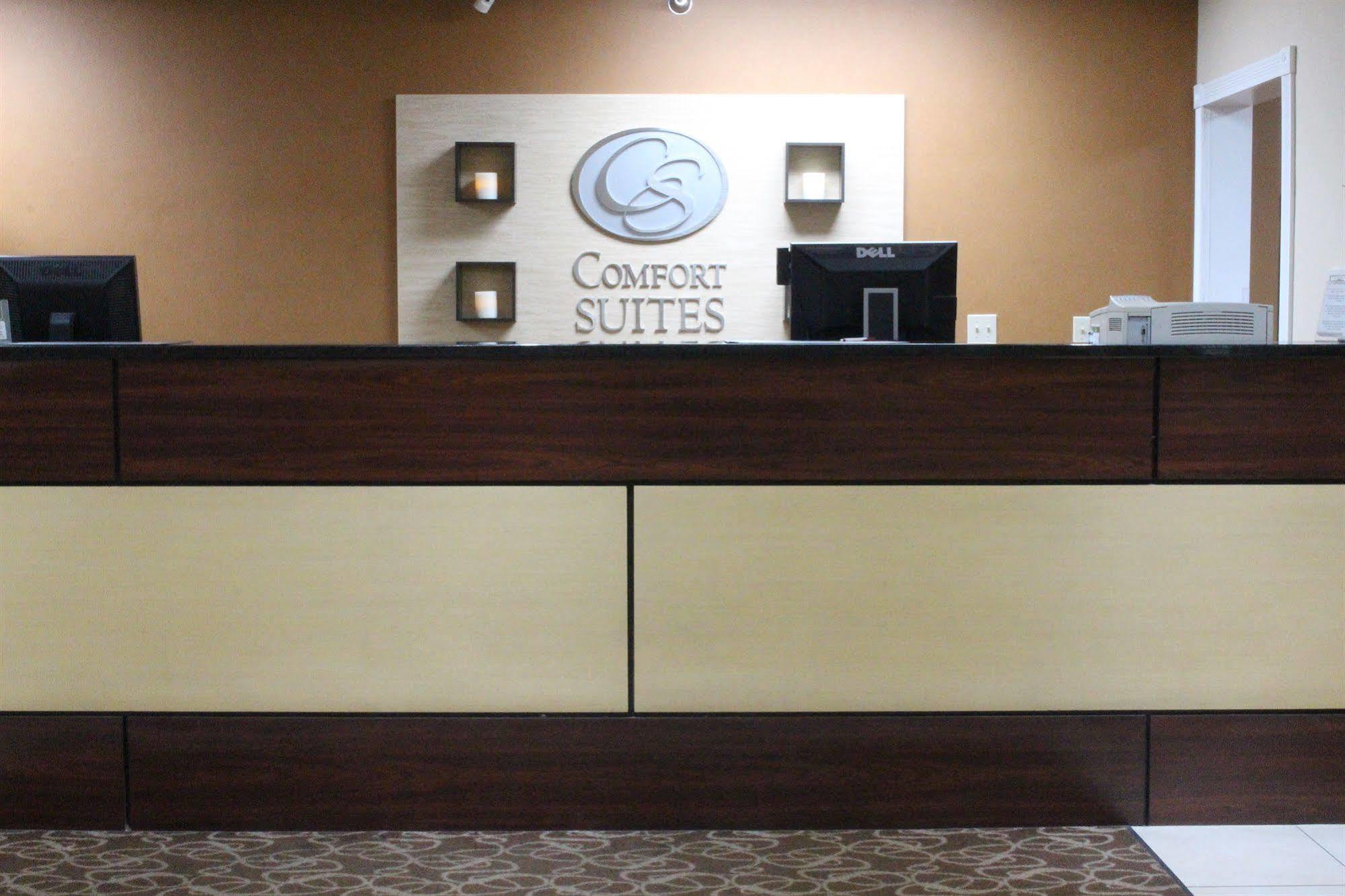 Comfort Suites Kansas City-Liberty Dış mekan fotoğraf